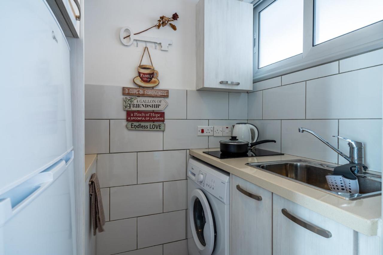 Berries 1-Br Apt In Λάρνακα Εξωτερικό φωτογραφία